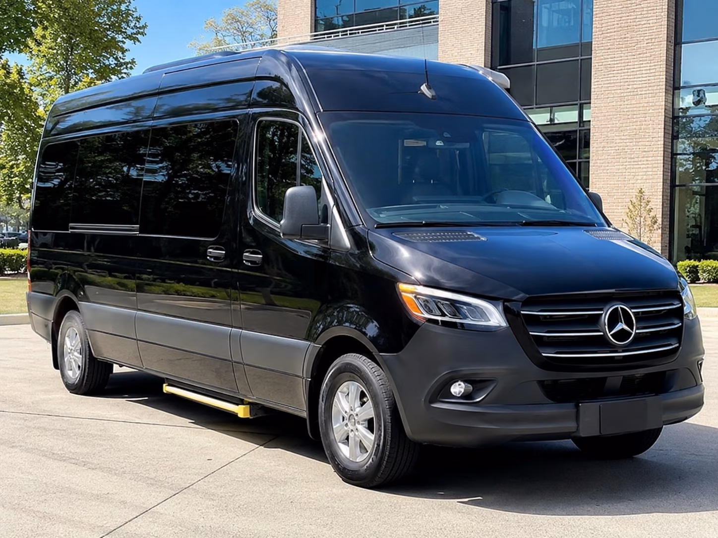 new orleans parking shuttle and park and ride bus rentals