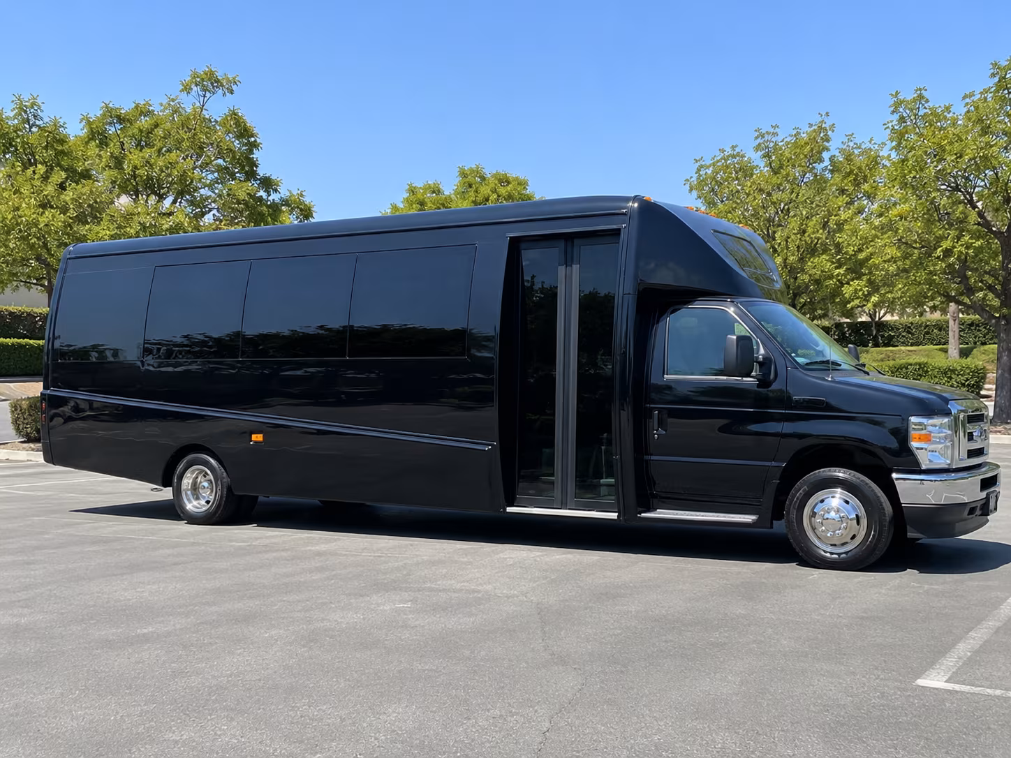 New Orleans Wine Tour & Brewery Transportation