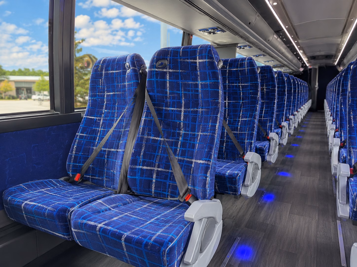 private charter buses for layovers in new orleans