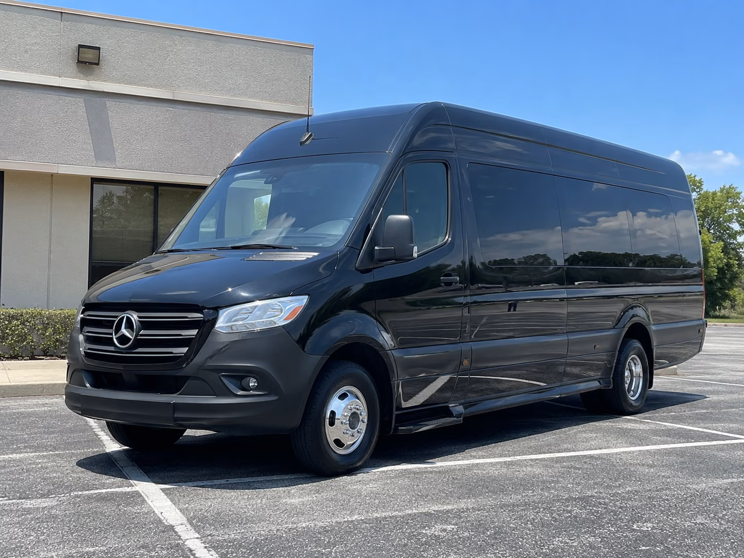 rent a field trip bus to new orleans museums and science centers